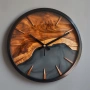 Стенен часовник от естествена дървесина по поръчка, снимка 1