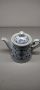 Kalk Eisenberg 1900-1973. Чайник с декор сламено цвете., снимка 1