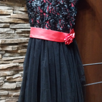 Детска официална рокля , снимка 1 - Детски рокли и поли - 45025609