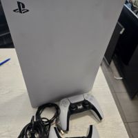 Sony PlayStation 5 Dіgіtаl Еdіtіоn с 2 Джойстика, снимка 1 - PlayStation конзоли - 45205159