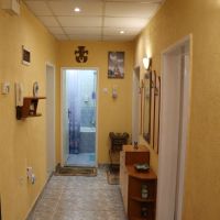 Супер апартамент за почивка-топ център Варна, снимка 12 - Квартири, нощувки - 45558402