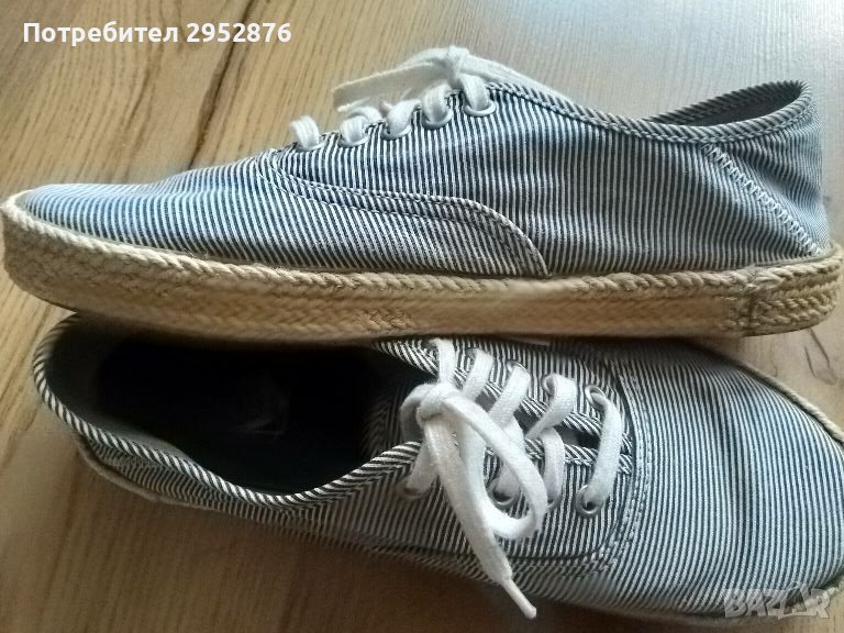 Дамски еспадрили Vans , снимка 1