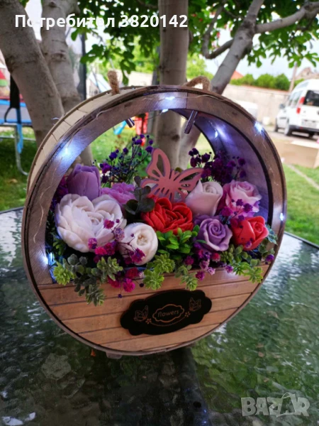 Светеща кашпа с ароматни цветя , снимка 1