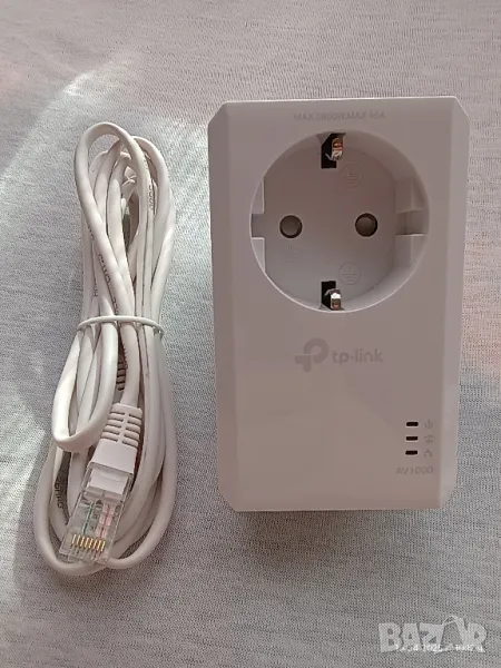 Адаптер Powerline Tp-Link TL-PA7017P, AV1000 Gigabit, снимка 1