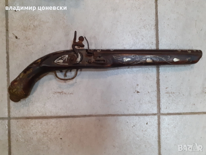 Красив кремъчен пистолет,пищов,оръжие, снимка 1