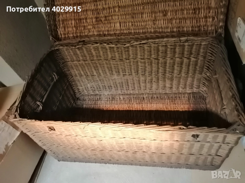 Ратанова ракла и стар куфар, снимка 1