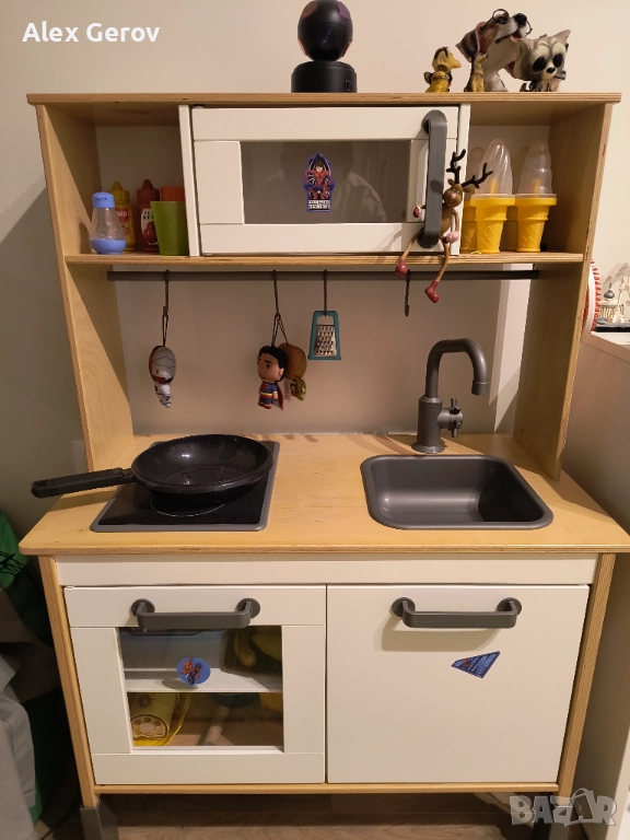 Дървена детска кухня, снимка 1
