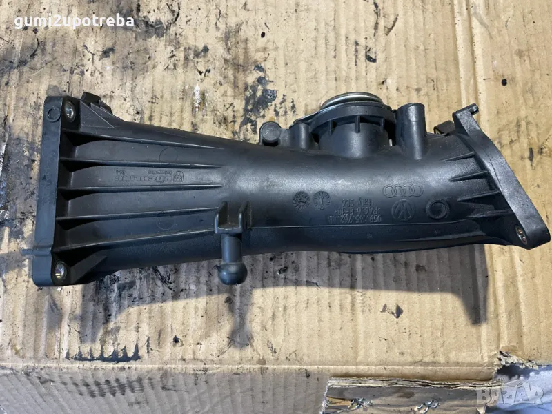 Въздуховод Тръба 059145762AB Porsche Cayenne 3.0D 92A/EG22/2012, снимка 1