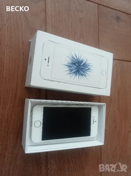 iPhone SE, снимка 1