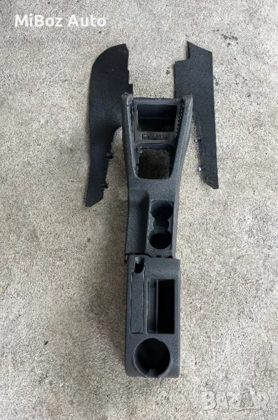 Централна конзола Фолксваген Голф 5 VW Golf, снимка 1