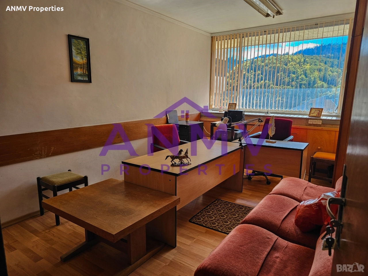 Офис под наем в град Смолян, снимка 1