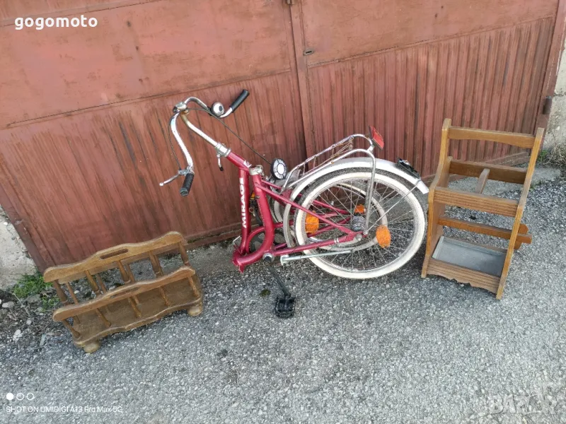 Дървени стелажи, стойки от Швейцария , снимка 1