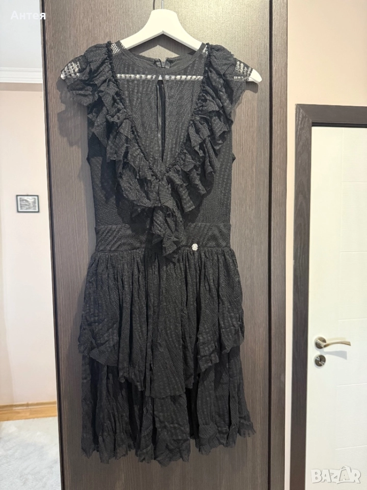 Продавам къса черна рокля, снимка 1