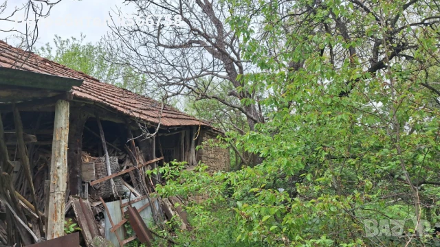 Двуетажна каща с. Буря, снимка 15 - Къщи - 51387876