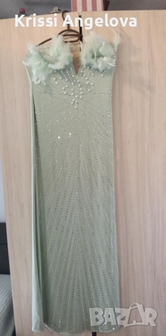 Красива и нежна рокля с камъни и пера, снимка 4 - Рокли - 52382555