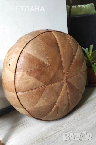 Кожен пуф,кожена табуретка, снимка 11 - Дивани и мека мебел - 54178562