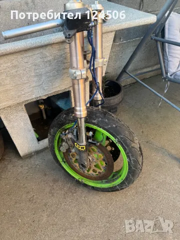 Предница Кавазаки зхр 750 Kawasaki zxr 750, снимка 2 - Мотоциклети и мототехника - 50291589