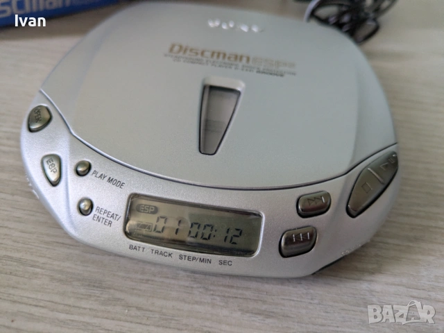 Sony Discman D-E441 ESP2 дискмен + зарядно + кутия, снимка 2 - Друга електроника - 53735171