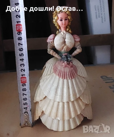 Кукла, декорация от големи миди 23 см. висока