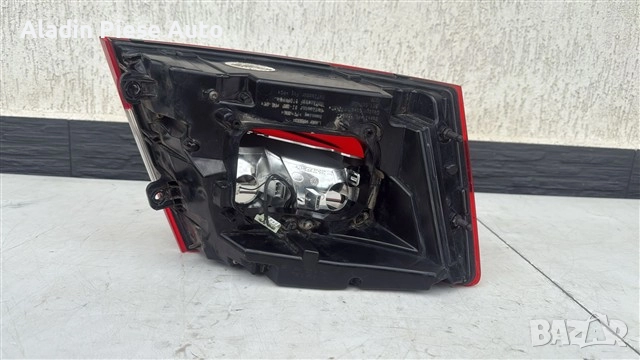 Стоп лампа дясна задна Skoda Octavia 3 година 2017 2018 2019 код 5E5945208 , снимка 4 - Аксесоари и консумативи - 52033121