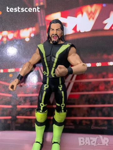 Екшън фигура WWE Seth Rollins Сет Ролинс Mattel Elite figure играчка removable vest, снимка 3 - Фигурки - 48829895