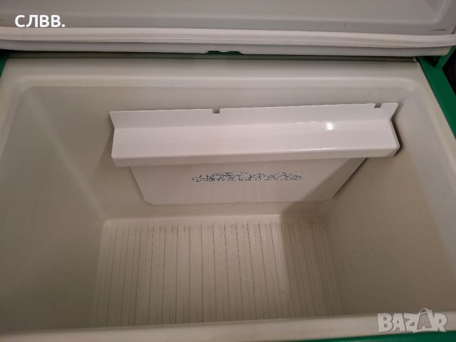 Продавам къмпинг хладилник ELECTROLUX , снимка 2 - Къмпинг мебели - 46344382