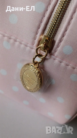 Estee Lauder голям козметичен несесер на точки, снимка 6 - Декоративна козметика - 53695920