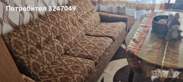 Диван, снимка 3 - Дивани и мека мебел - 50449838