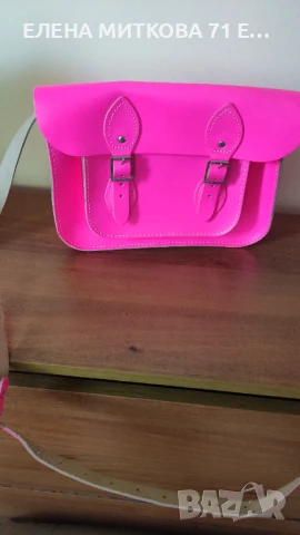 Маркова английска чанта от естествена кожа в неоново розово нова