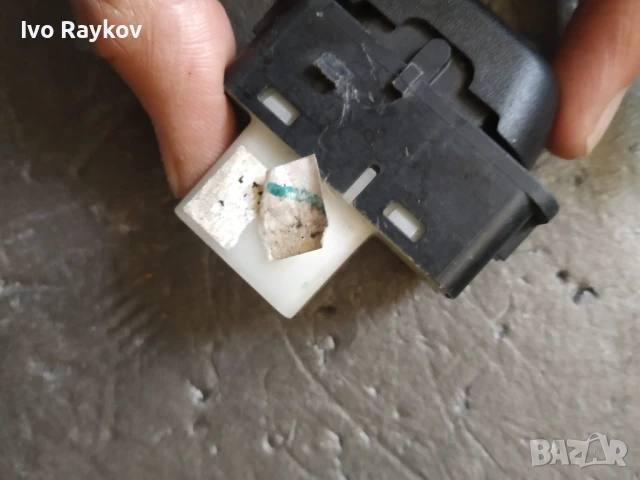 Бутони стъкла за Ford Maverick 2.0 , 2003, снимка 4 - Части - 51141221