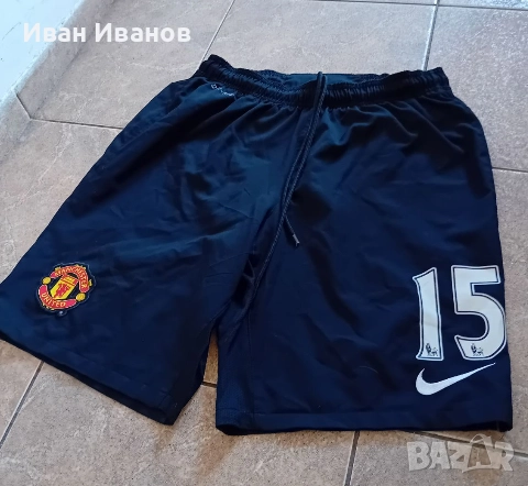 Оригинални къси панталони на Манчестър Юнайтед - Неманя Видич, снимка 3 - Футбол - 51709648