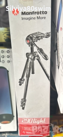 Статив с флуидна видео глава