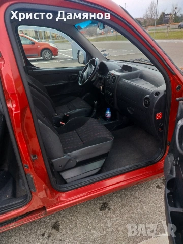 Citroen Berlingo, 1.6 HDi, Дизел, снимка 7 - Автомобили и джипове - 53965570