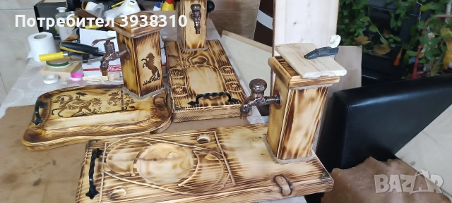 Налично от 60 на 50 евро -Диспенсър с чешмичка за бутилка с питие и дъска за сервиране на мезе., снимка 4 - Други стоки за дома - 54217282