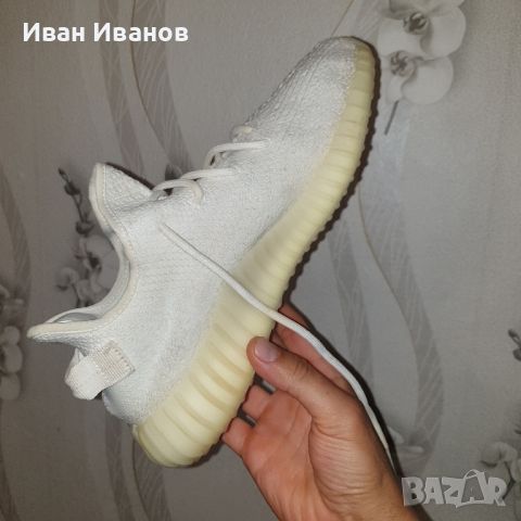 оригинални маратонки  Adidas Yeezy Boost 350 V2 Cream White Triple Core  номер 44 -45 1/3  , снимка 16 - Маратонки - 36289660