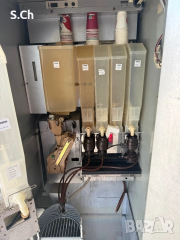 Вендинг кафемашина Zanuusi C6, снимка 5 - Вендинг машини - 51499906