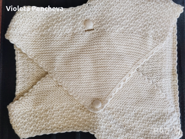 Ръчно плетен комплект елече и блузка, ретро стил, 6-12месеца, снимка 3 - Детски комплекти - 52126255