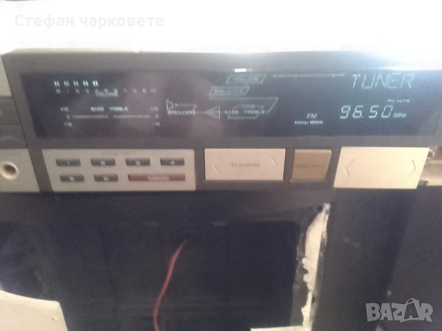 Усилвател Hitachi за ремонт няма звук 