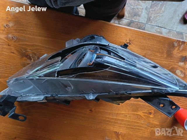 десен фар за мазда3, снимка 2 - Части - 52094652