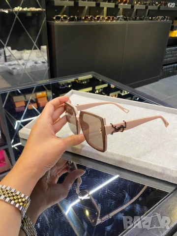 очила с черен обикновен калъф и ув защита ysl saint laurent , снимка 8 - Слънчеви и диоптрични очила - 51426100