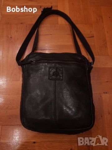 Мъжка кожена чанта Avirex, снимка 4 - Чанти - 52321421