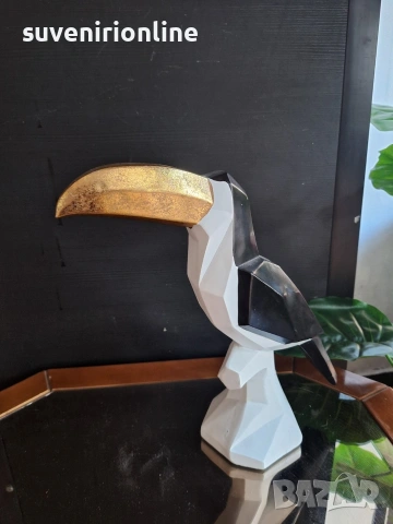 Декоративна статуетка пеликан, снимка 4 - Статуетки - 40012145