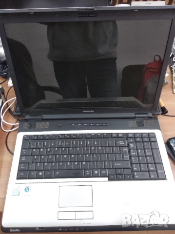 Toshiba L350-146 на части
