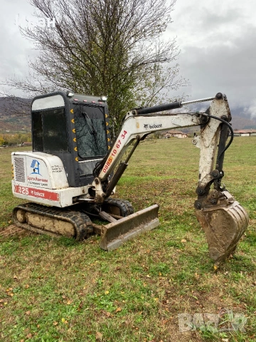 Багер Bobcat 325 3тона