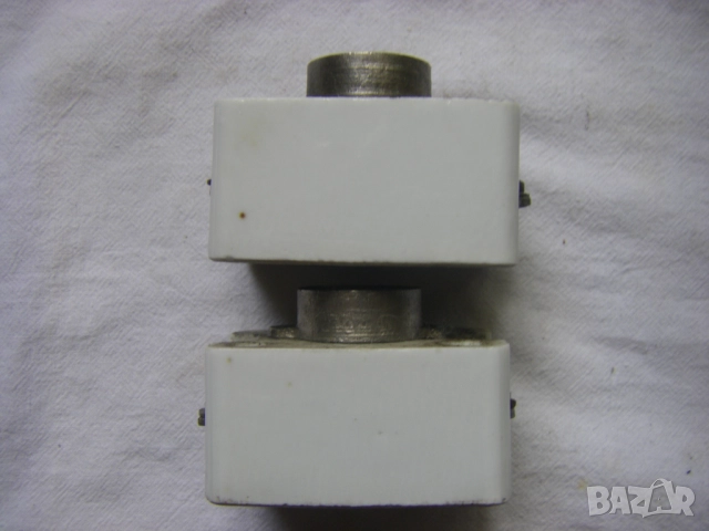 Винтови керамични предпазители 25А/500В и 63А/500В - Бушони , снимка 13 - Ключове, контакти, щепсели - 47112704