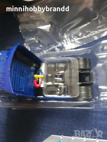 Mercedes Benz 1844 1.43 Scale top model, снимка 10 - Колекции - 50584826