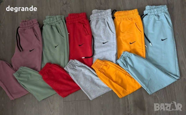 Памучни Спортни долнища на NIKE 