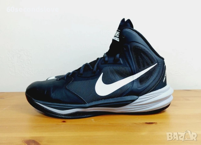 NIKE нови баскетболни обувки 44.5 номер маратонки за баскетбол, снимка 5 - Спортни обувки - 53486730