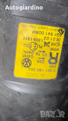 Оригинални Фарове зa VW Polo  - 0301190202 / 6Q1941008AM, снимка 2 - Части - 51193697