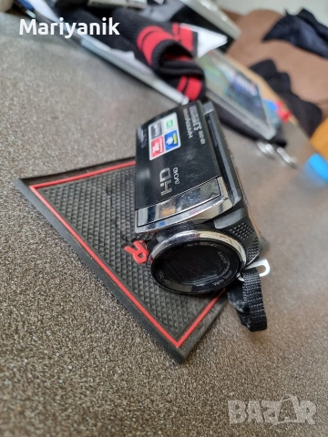 Sony HDR-CX190E, снимка 4 - Камери - 53922643